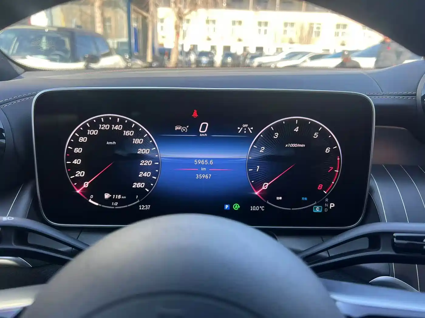 MERCEDES-BENZ GLC