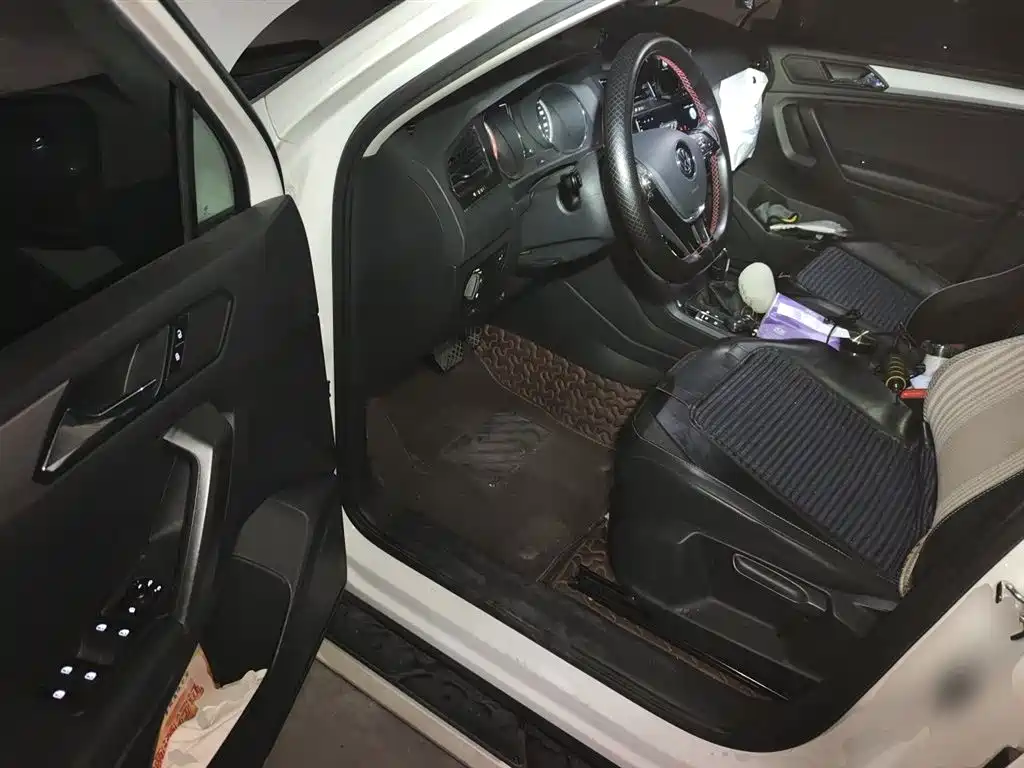 Volkswagen Tiguan L 2018 330TSI Automatic 2WD Trend Edition фото 14