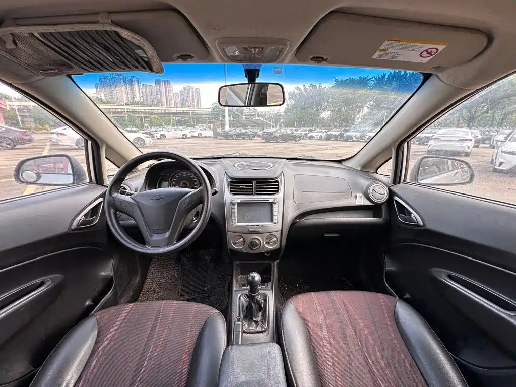 Chevrolet Sail 2014 2013 Sedan 1.4L Manual Ideal Happiness Edition