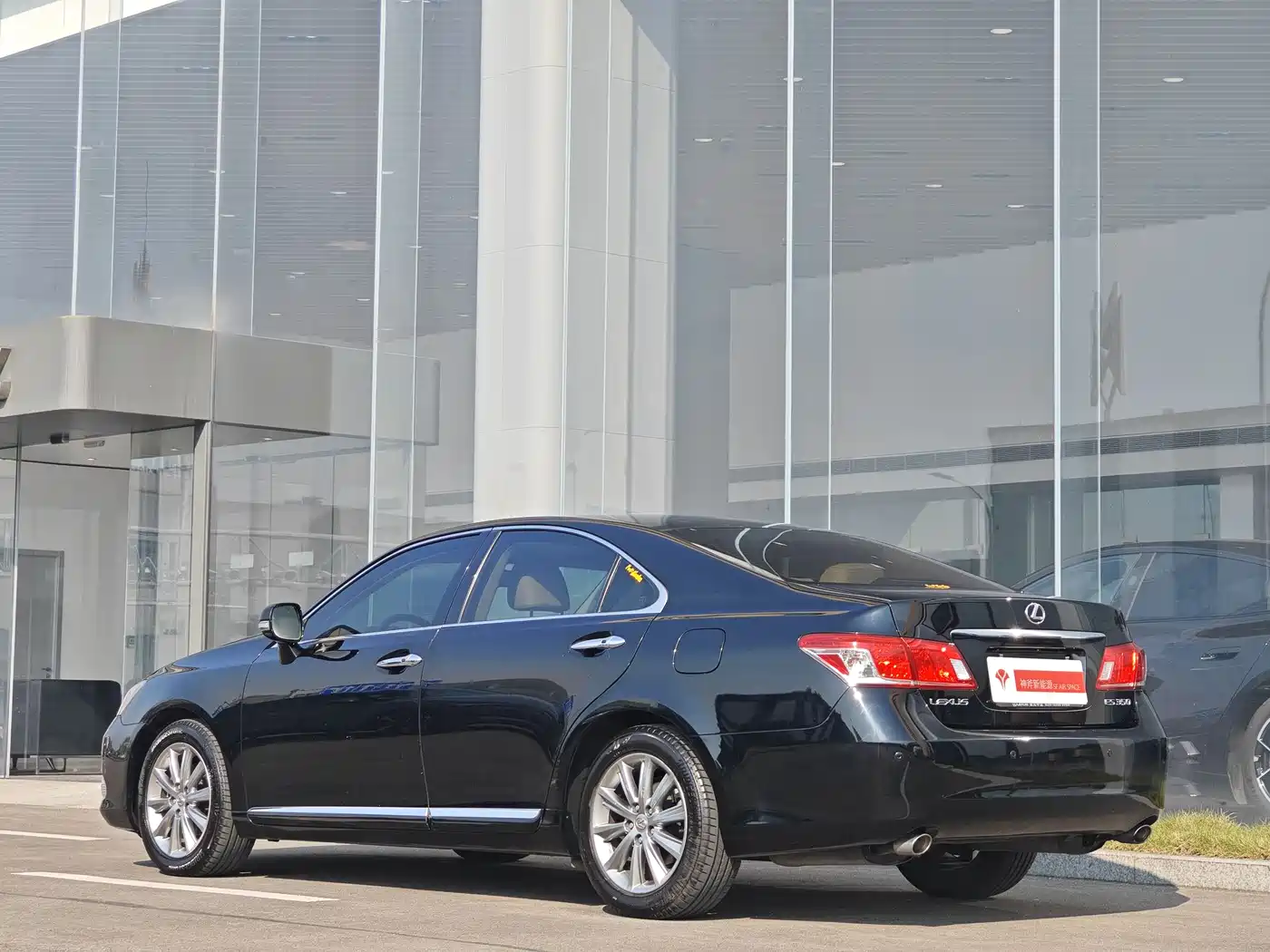 Lexus ES 2010 350 Elegance Edition фото 3