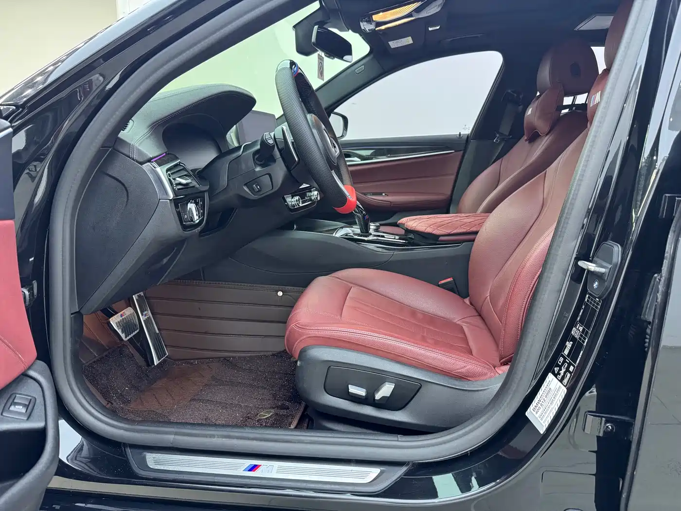 BMW 5 Series 2020 Model 530Li xDrive M Sport Package фото 4