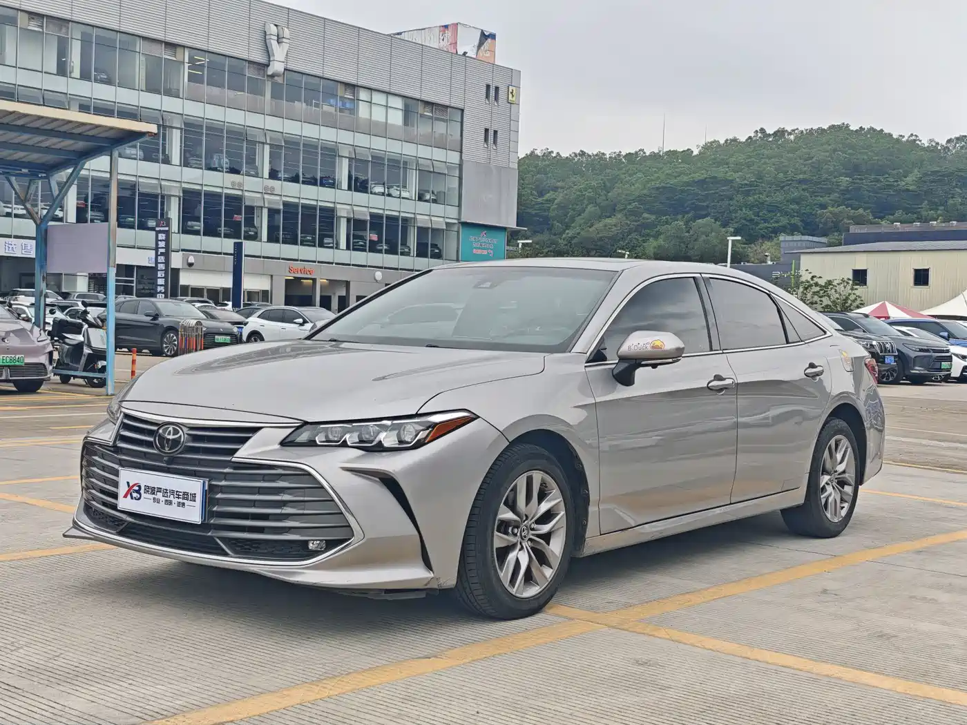 Toyota Avalon 2019 2.5L Progressive Edition China VI
