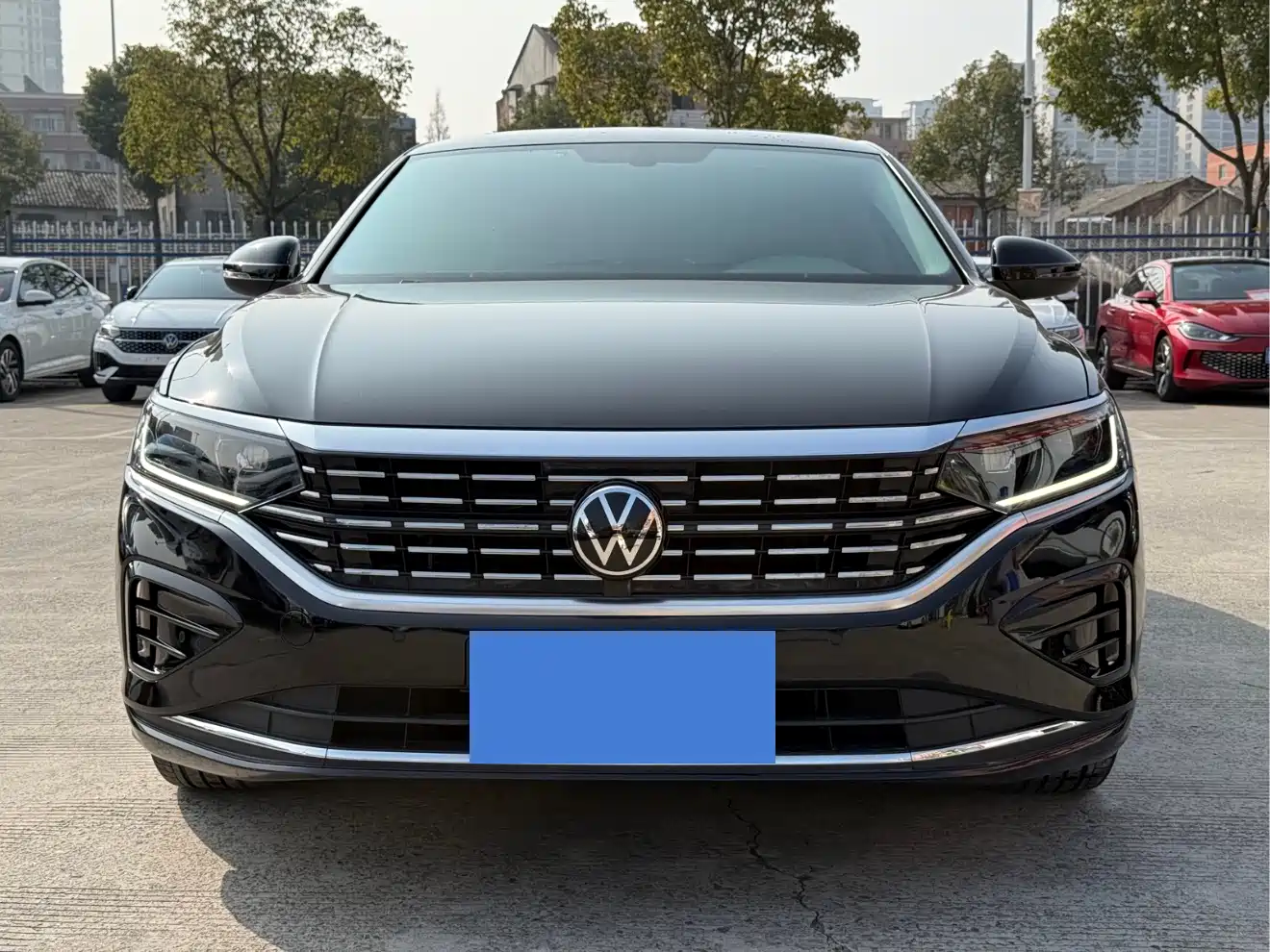Volkswagen Passat 2022 330TSI Elite Edition фото 2