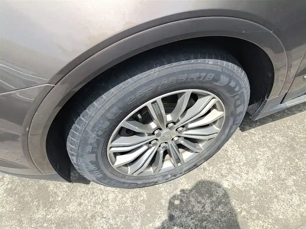 Cadillac XT5 2016 25T Luxury Model фото 23