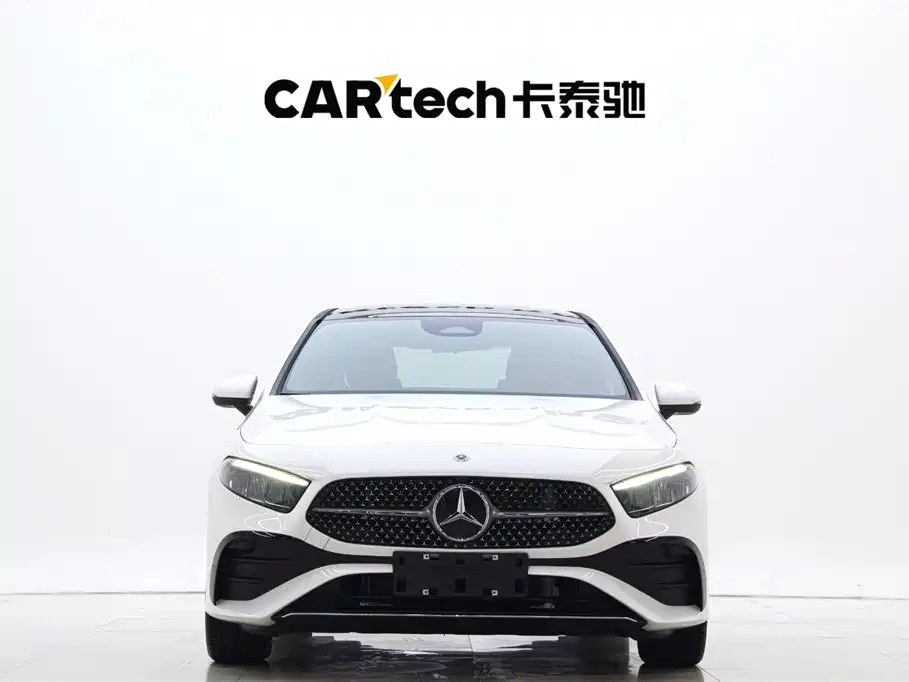 Mercedes-Benz A-Class 2024 A 200 L Fashion Edition фото 2
