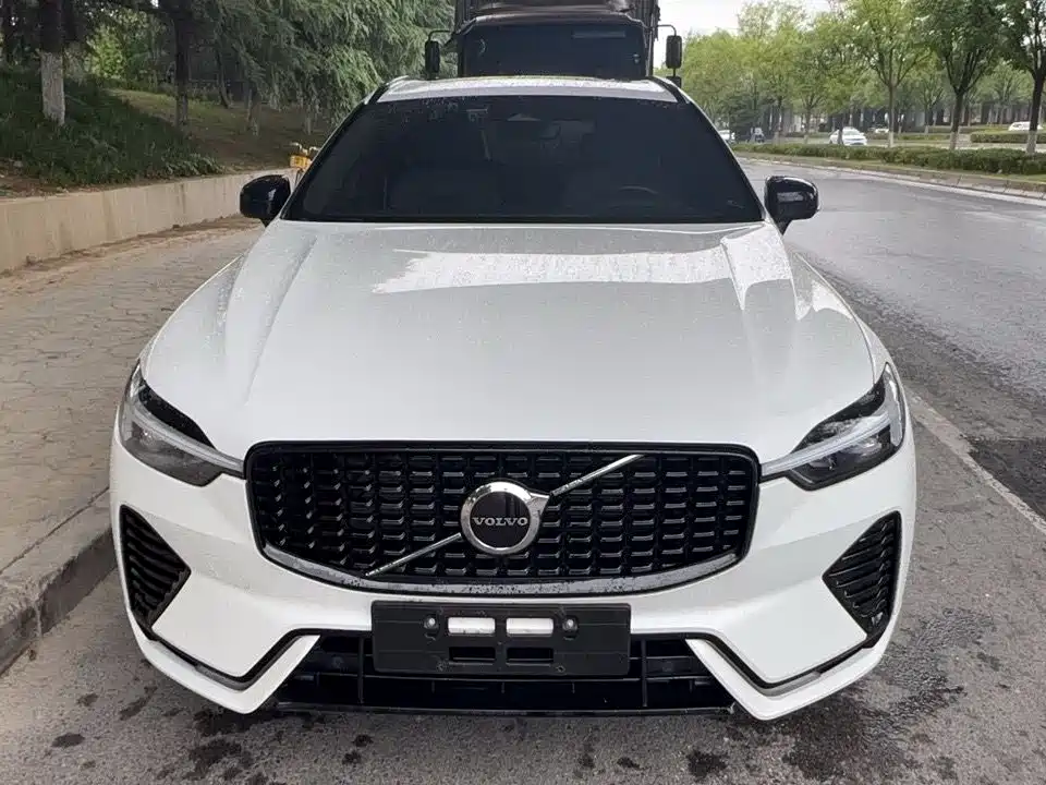 Volvo XC60 2025 2022 B5 AWD Zhiyuan Sport Edition