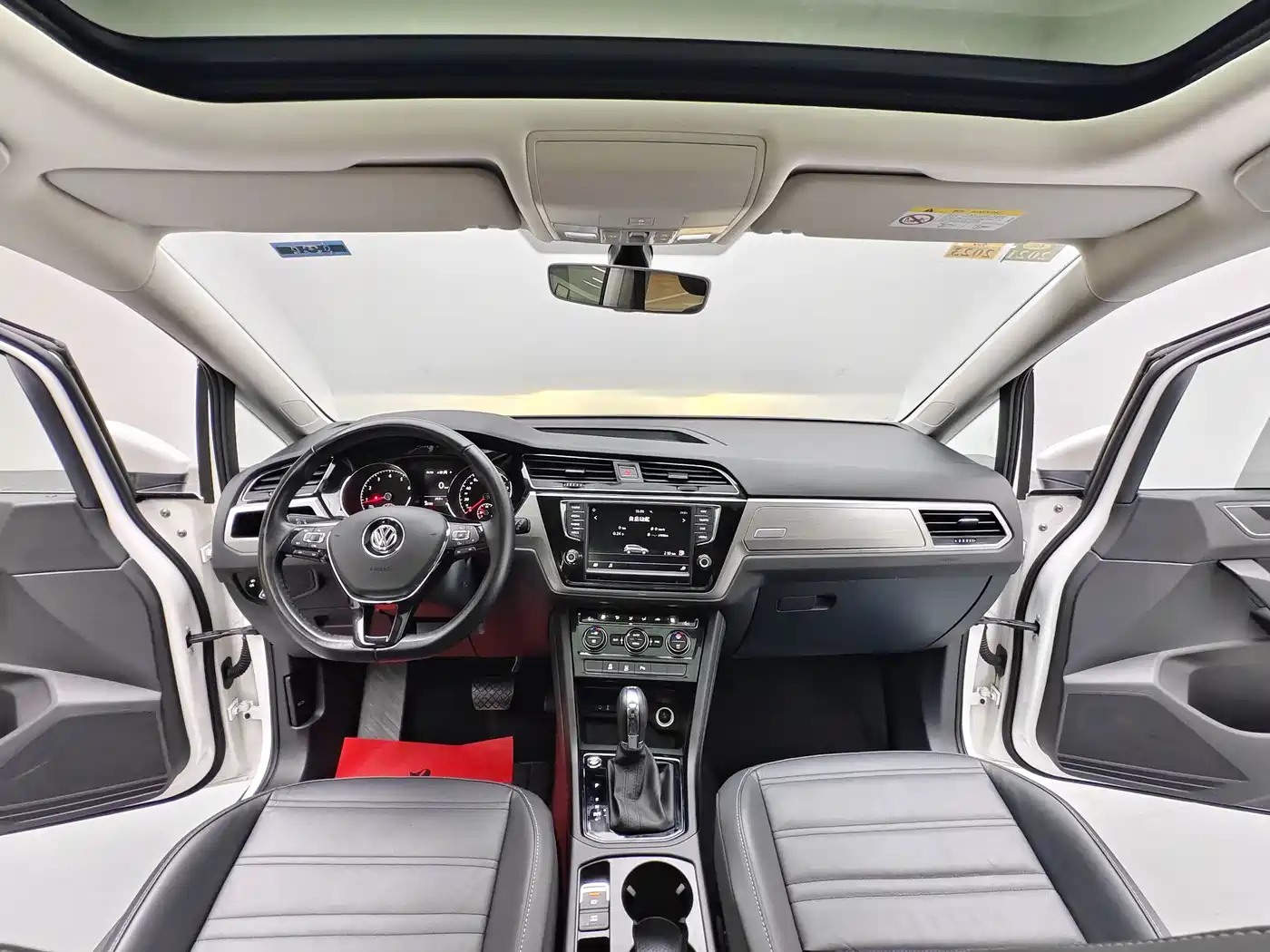 Volkswagen Touran 2019 2018 Touran L 280TSI DSG Cross Edition 7-seater China VI