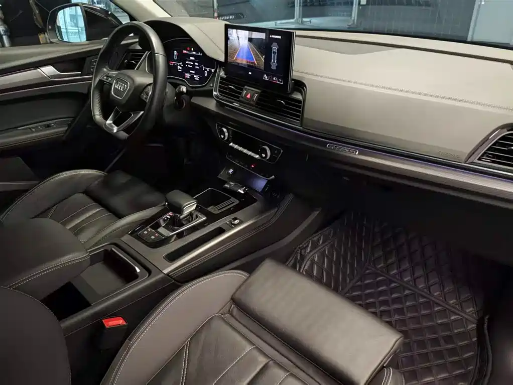 Audi Q5L 2022 Facelift 40T Luxury Dynamic фото 15