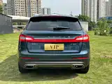 Фото 14 - Lincoln MKX