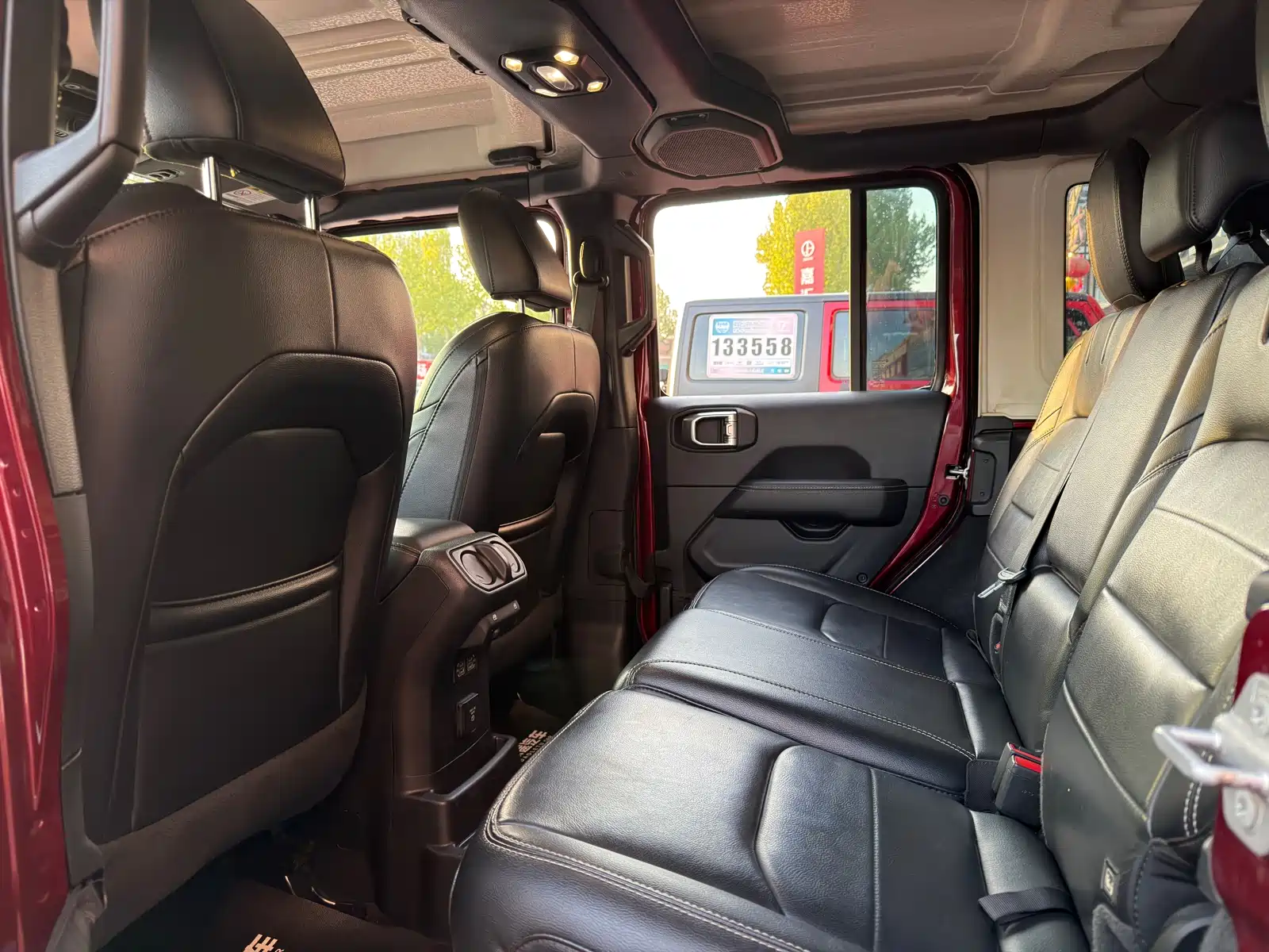 Фото 14 - Jeep Wrangler 4xe