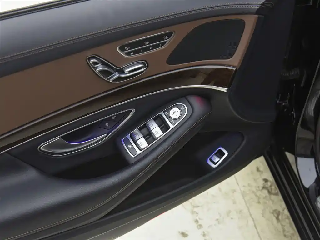 Mercedes-Benz S-Class 2020 S 350 L Business Edition Collector's Version фото 8