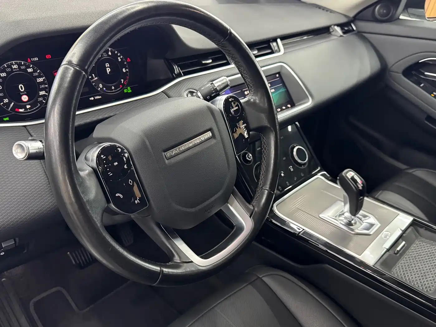 Land Rover Range Rover Evoque 2020 249PS Youth Edition фото 8