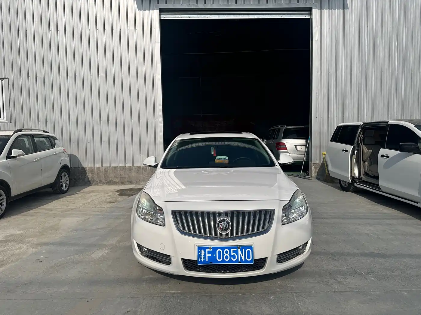 Buick Regal 2013 1.6T Automatic Elite Sport Edition фото 2