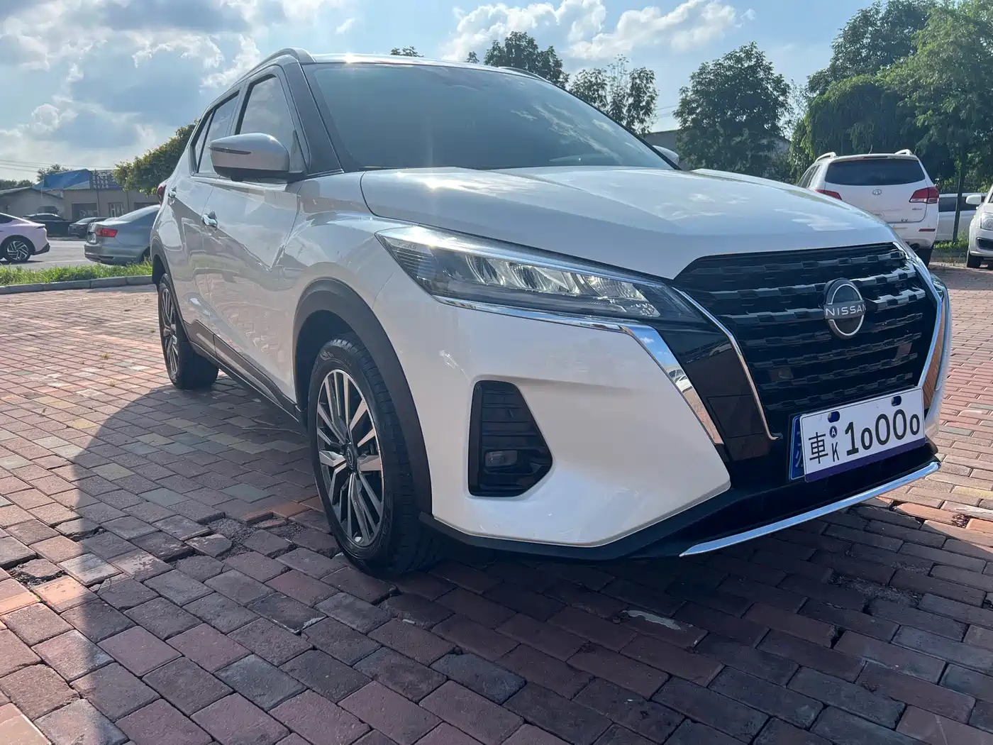 Nissan Kicks 2024 2023 Model Spirited 1.5L Ultimate Dynamic Luxury Edition