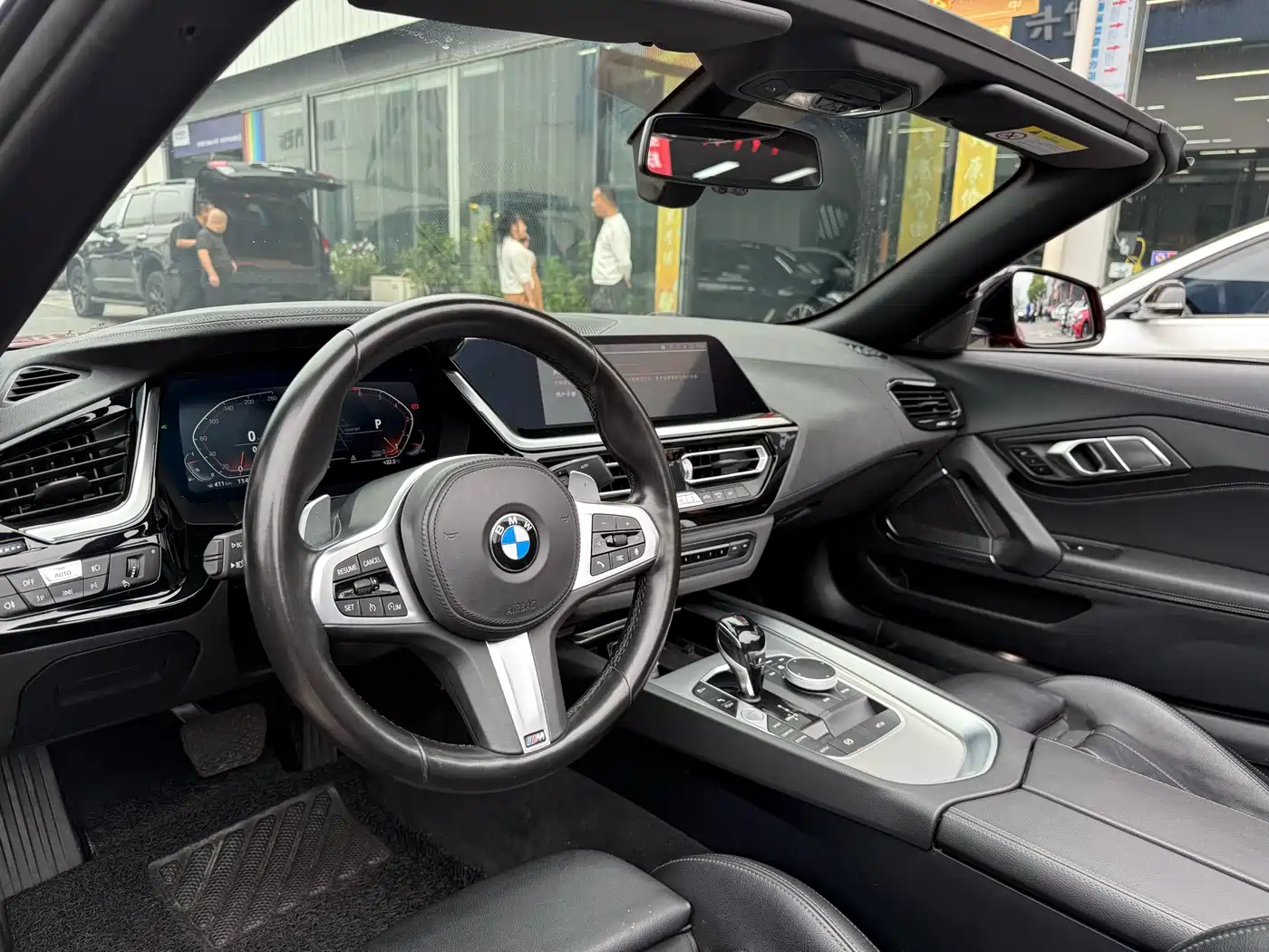 BMW Z4 2019 sDrive 25i M Sport Shadow Edition фото 5