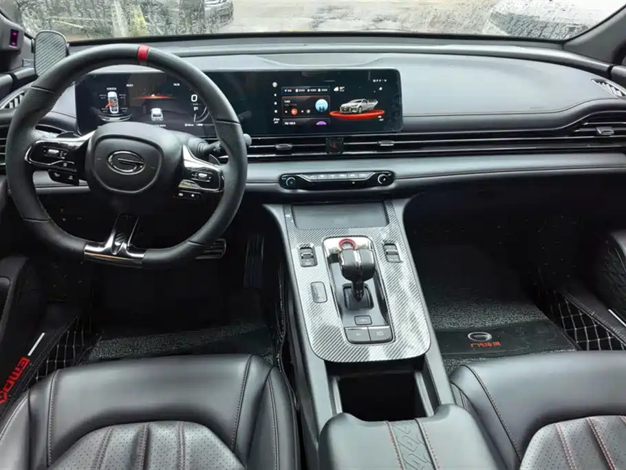 GAC Trumpchi Trumpchi Emkoo 2023 270T DCT J16 Edition фото 12