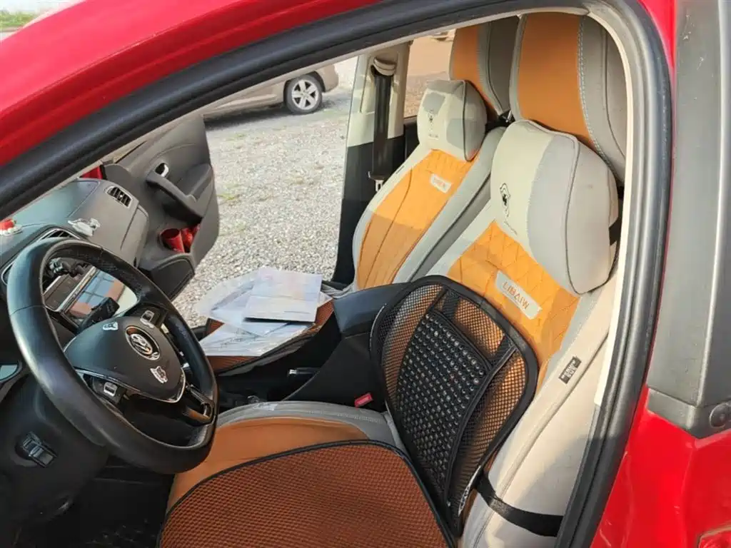 Volkswagen Polo 2016 1.6L Automatic Comfort фото 15