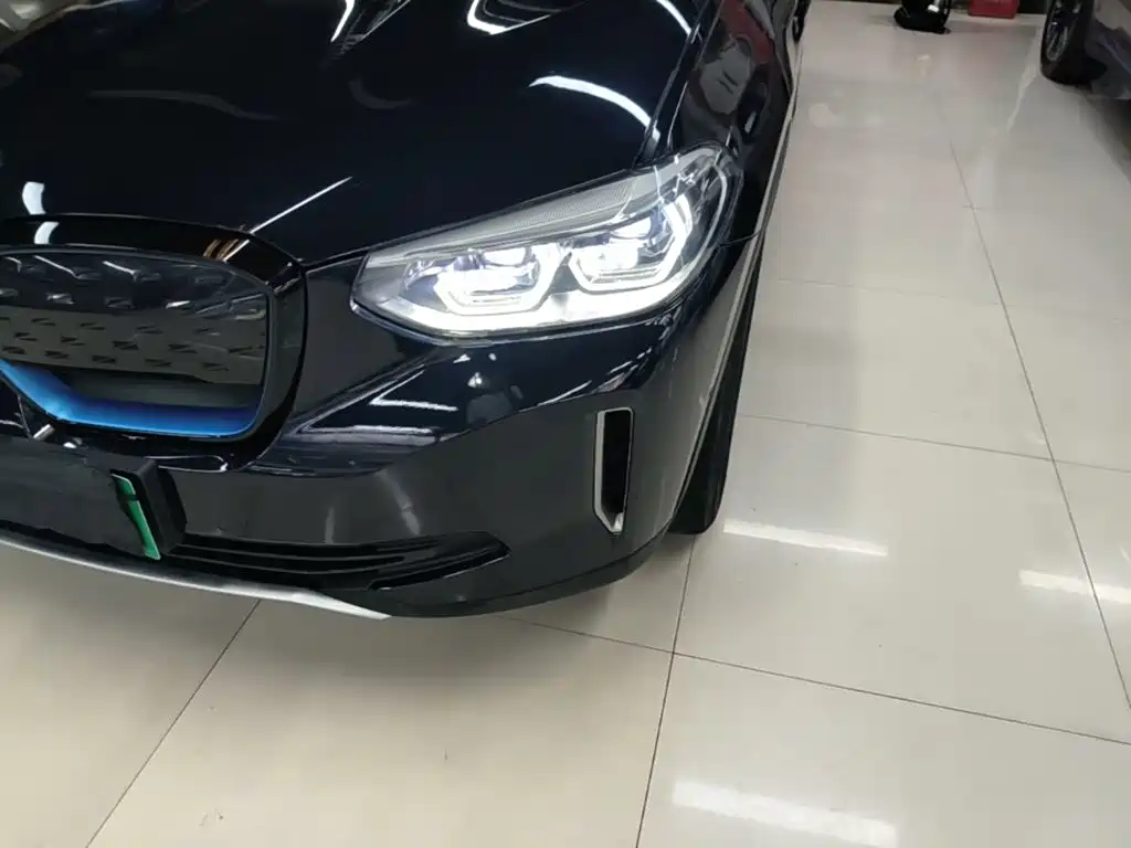 BMW iX3 2021 2021 Facelift Pioneer