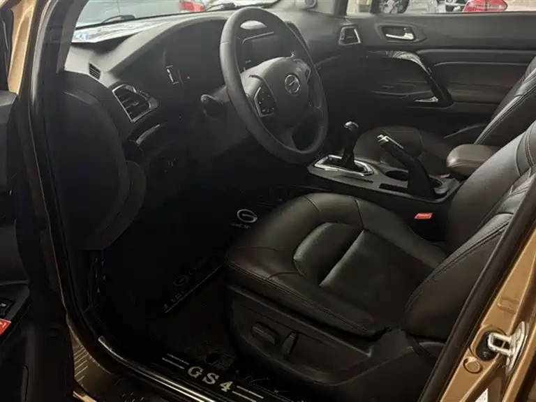 GAC Trumpchi Trumpchi GS4 2015 200T Manual Luxury Edition фото 9