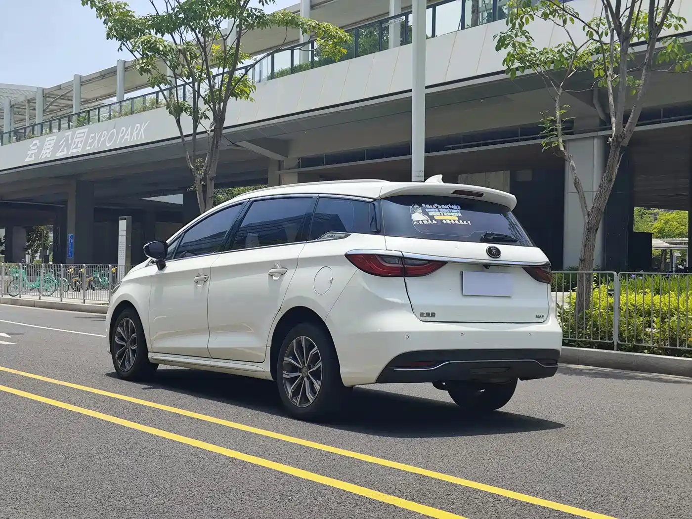 BYD Song MAX 2019 1.5T Auto Smart Connected Sunroof 6-seater China VI фото 7