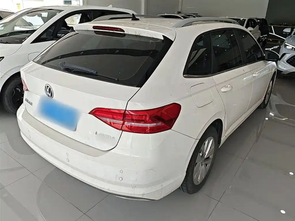Volkswagen Lavida 2018 Hatchback 280TSI DSG Comfort Edition China V фото 7