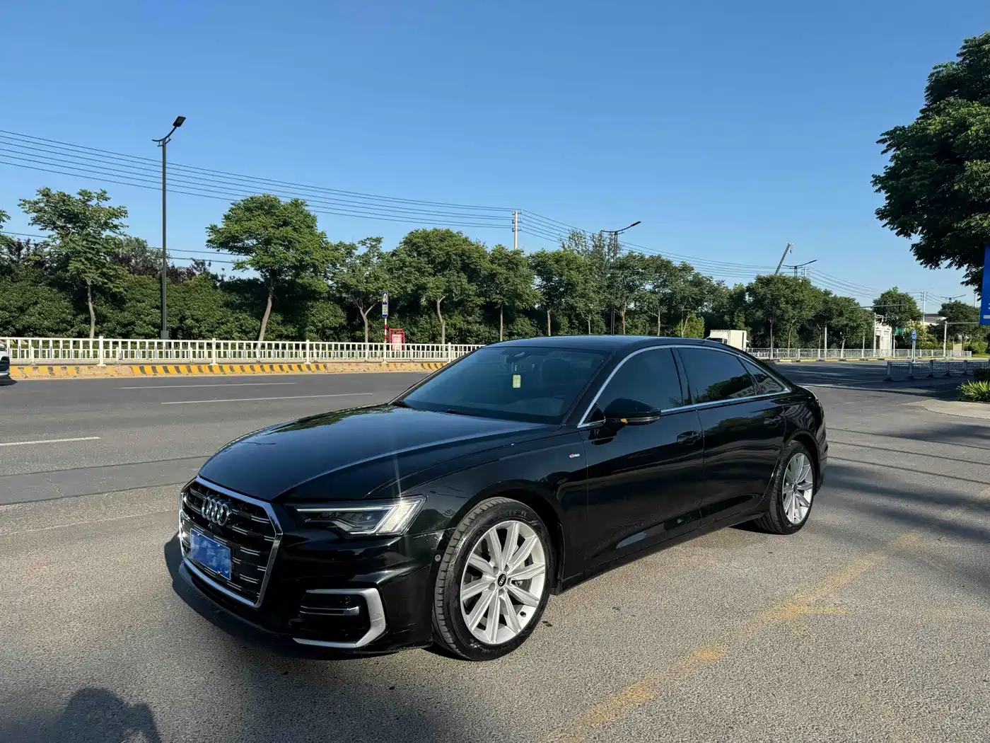 Audi A6L 2023 Facelift 45 TFSI Premium Dynamic