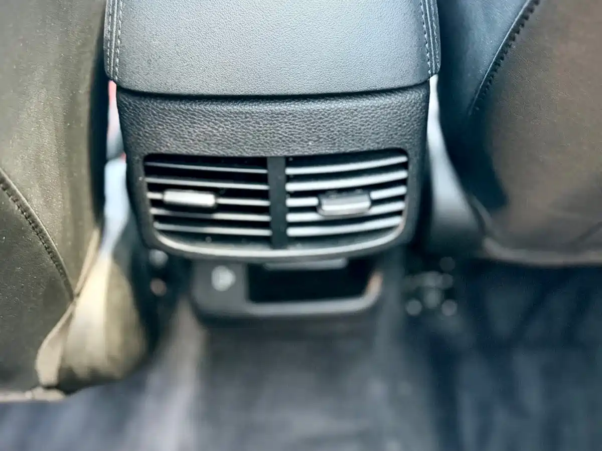 Kia Seltos 2023 1.5L CVT Luxury Edition фото 16