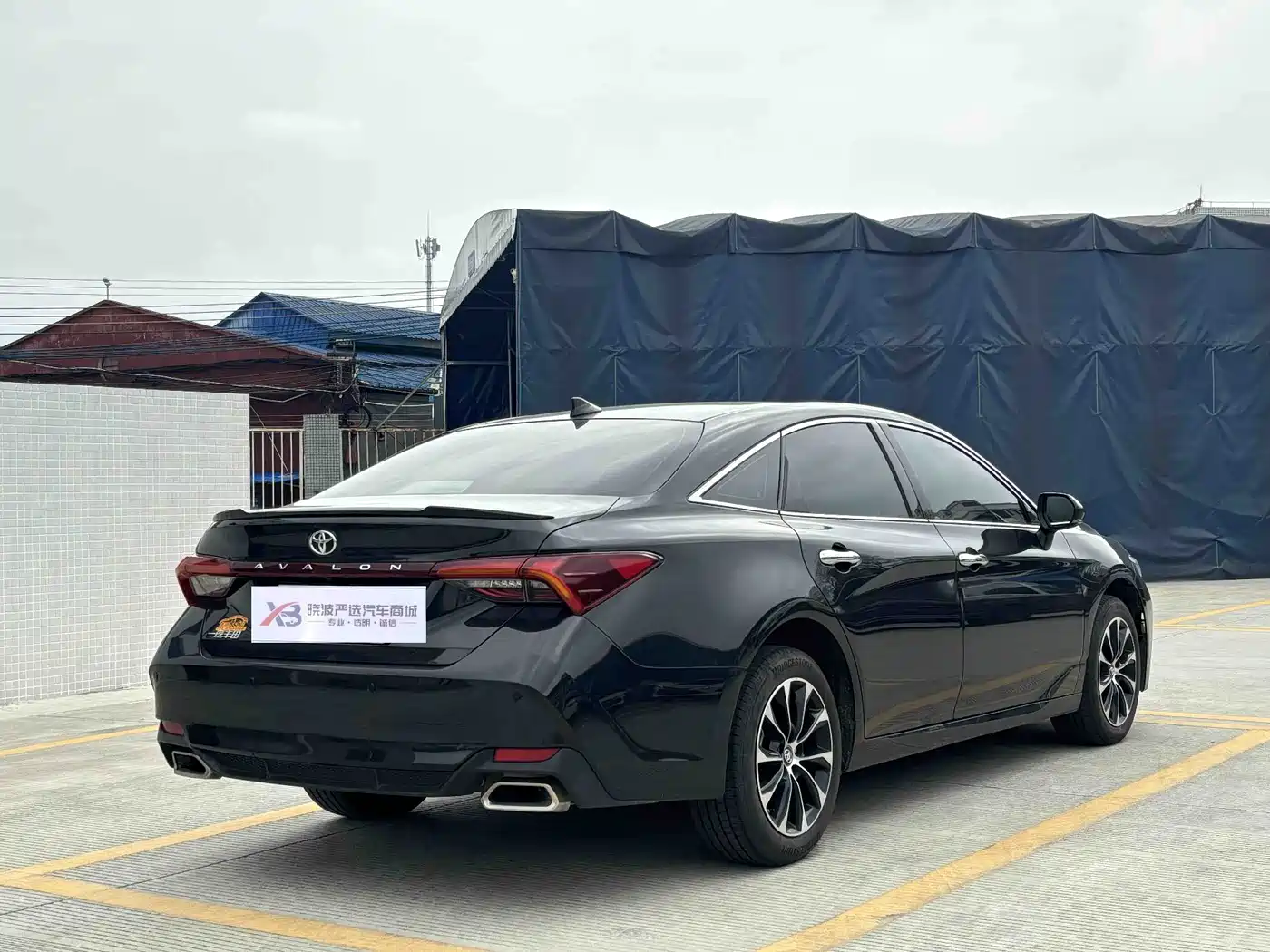 Toyota Avalon 2023 2.5L Luxury Edition фото 8