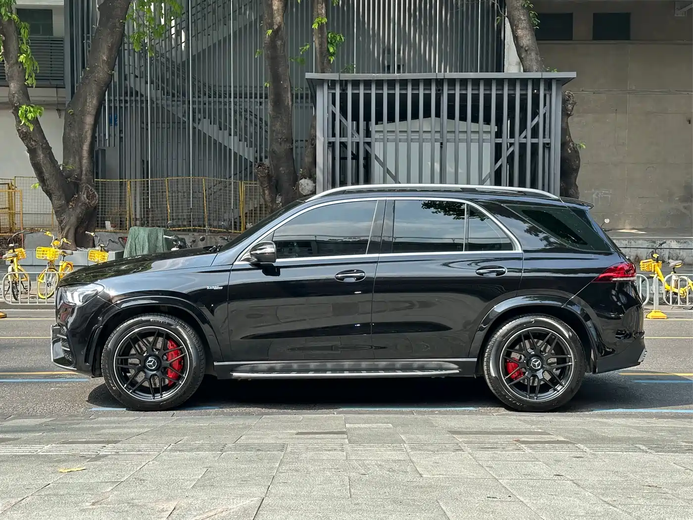 Mercedes-Benz GLE AMG 2020 AMG GLE 53 4MATIC+ фото 3