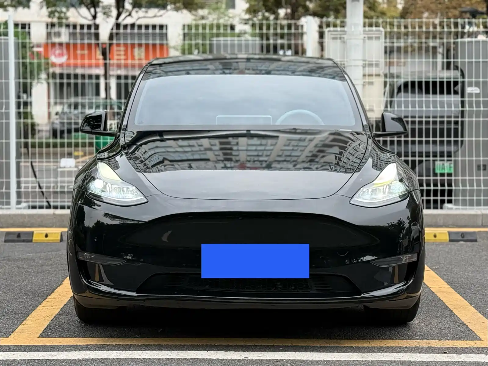 Фото 2 - Tesla Model Y