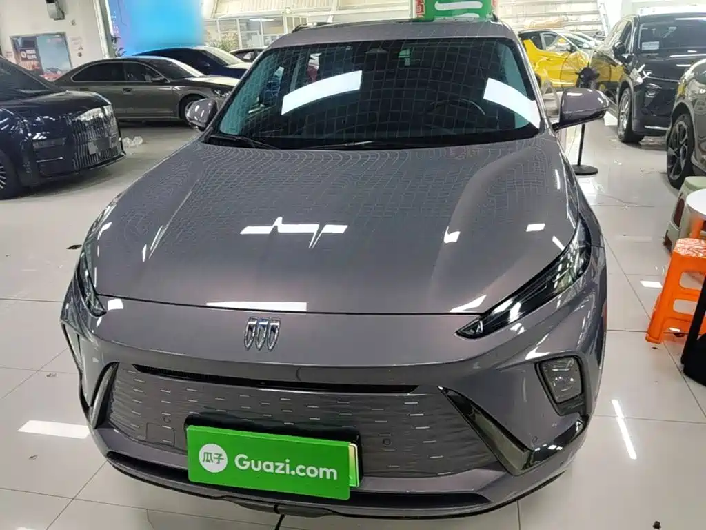 2025 Buick E5