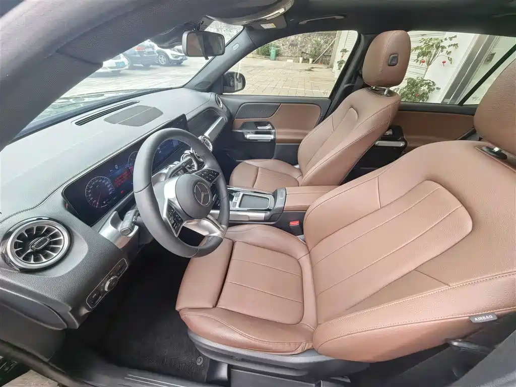 Mercedes-Benz GLB 2024 GLB 200 Dynamic фото 4