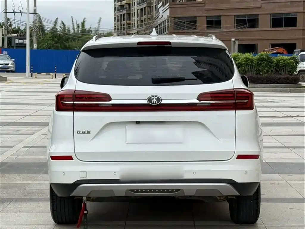 BYD Song 2021 Classic 1.5T Auto Elite фото 4