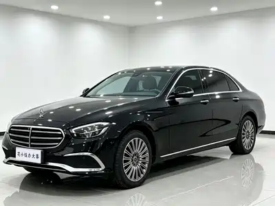 Mercedes-Benz E