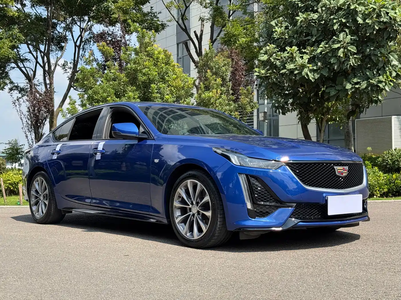 Фото 3 - Cadillac CT5