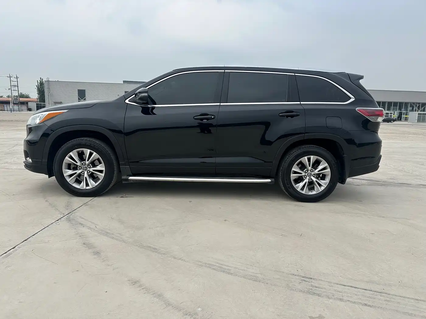 Toyota Highlander 2017 2.0T 2WD Elite 5-Seater фото 15
