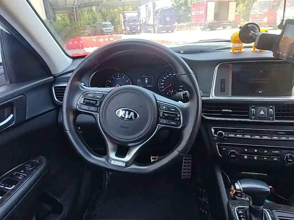Kia K5 2016 1.6T Automatic LUX фото 11