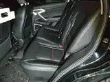 Фото 15 - Geely Atlas