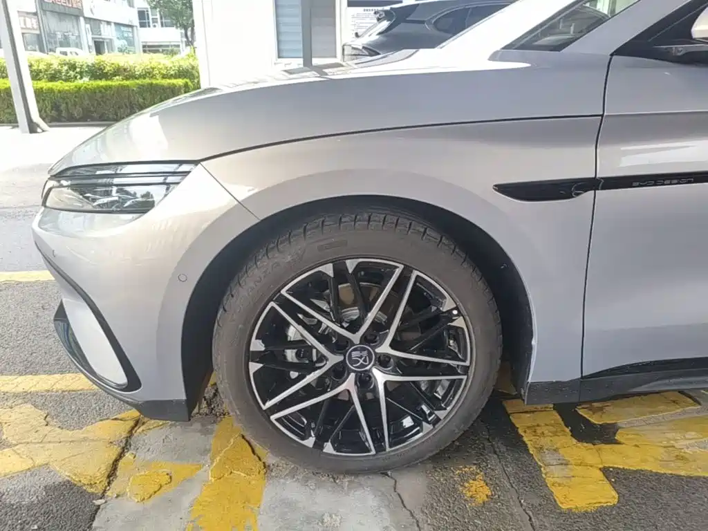 BYD Han 2025 2026 EV Intelligent Driving Edition 635KM LiDAR Flagship