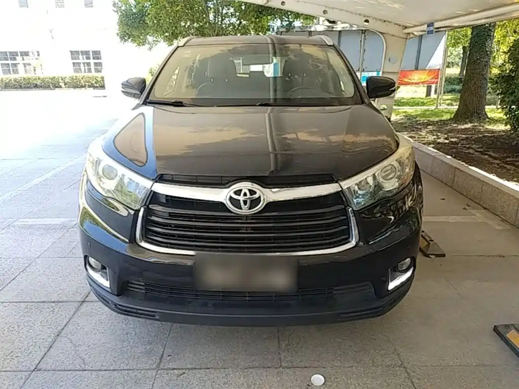 Toyota Highlander 2015 2.0T AWD Luxury Edition 7-seater фото 3