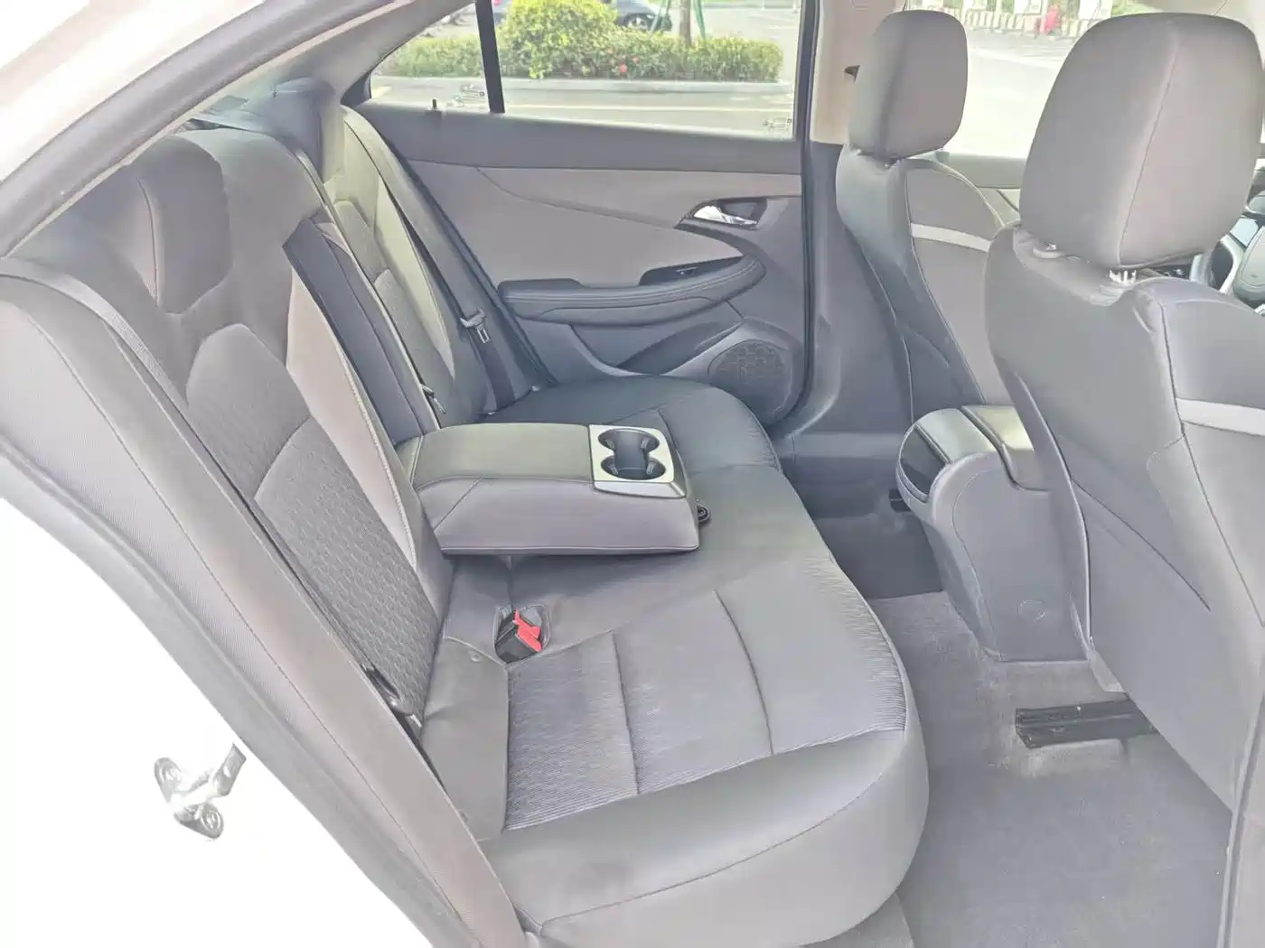 Chevrolet Malibu 2017 1.5T Automatic Comfort Edition фото 18