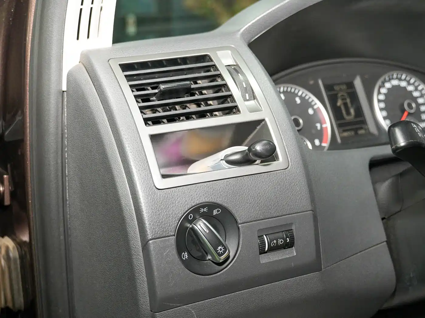 Volkswagen Caravelle 2014 2.0TSI 4WD Comfort Edition фото 13