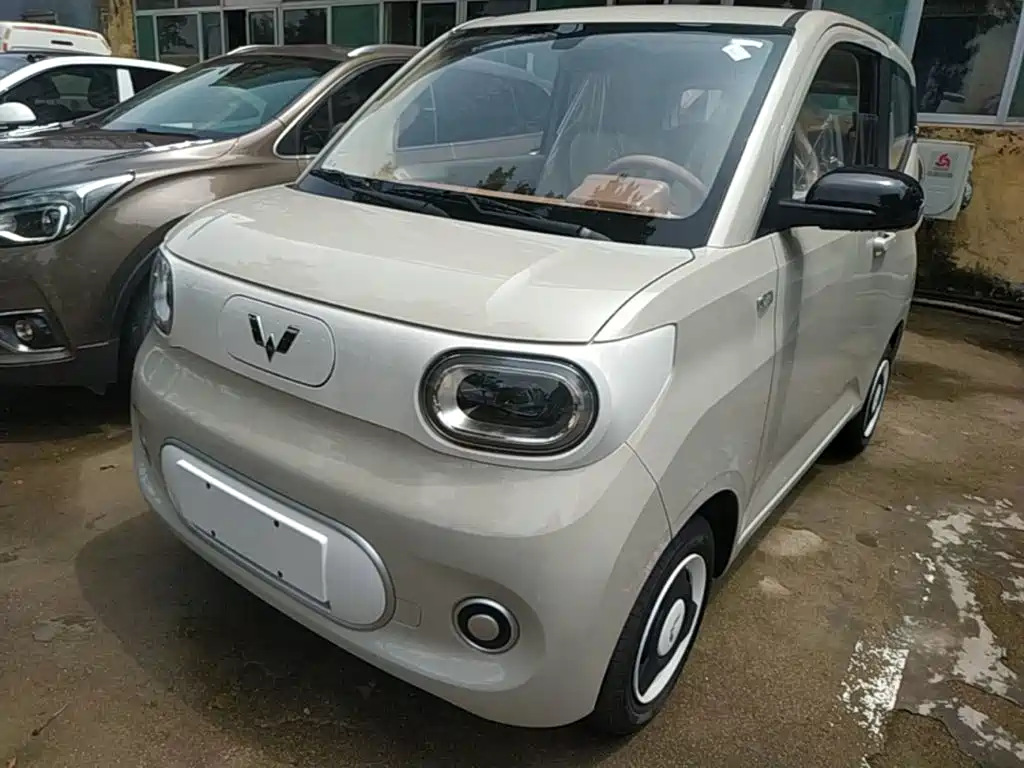 Фото 2 - Wuling Motors Hongguang MINIEV