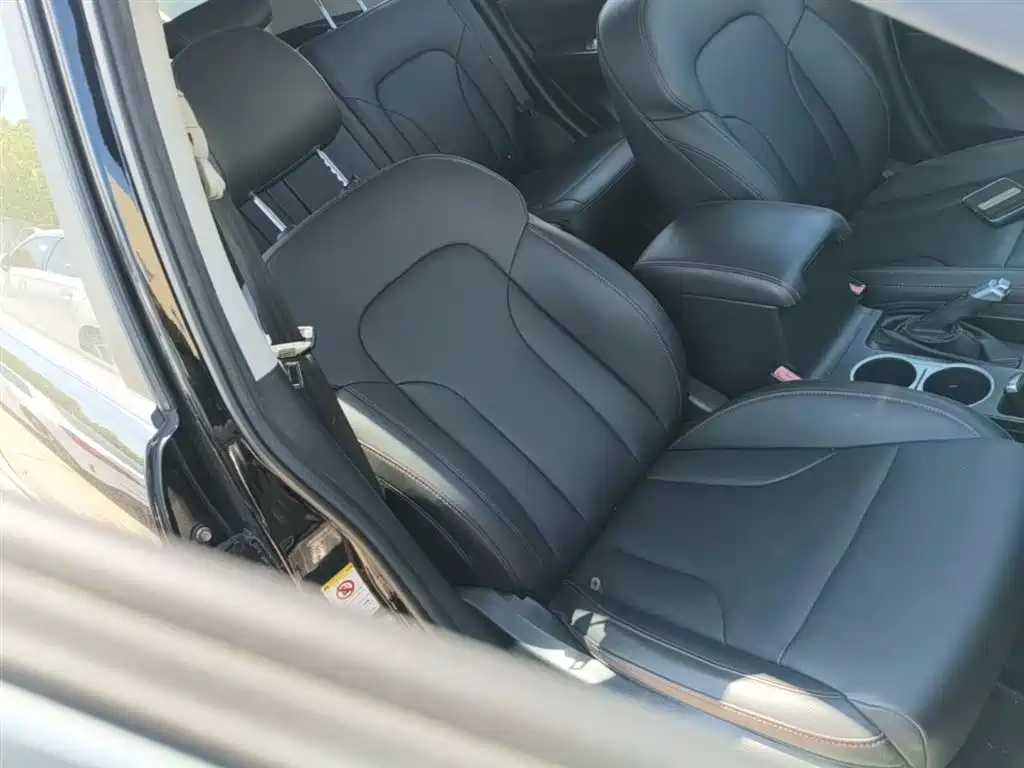 Haval H6 2015 Sport 1.5T Automatic 2WD Luxury фото 25