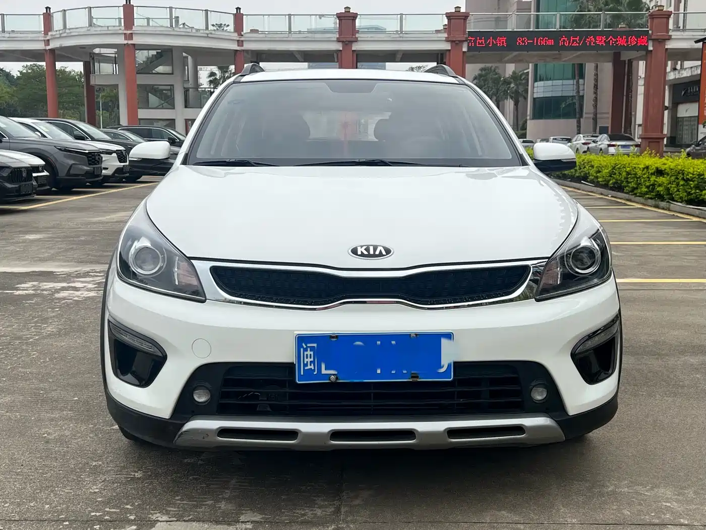 Kia KX CROSS 2018 1.6L Automatic Smart Sunroof Edition фото 2
