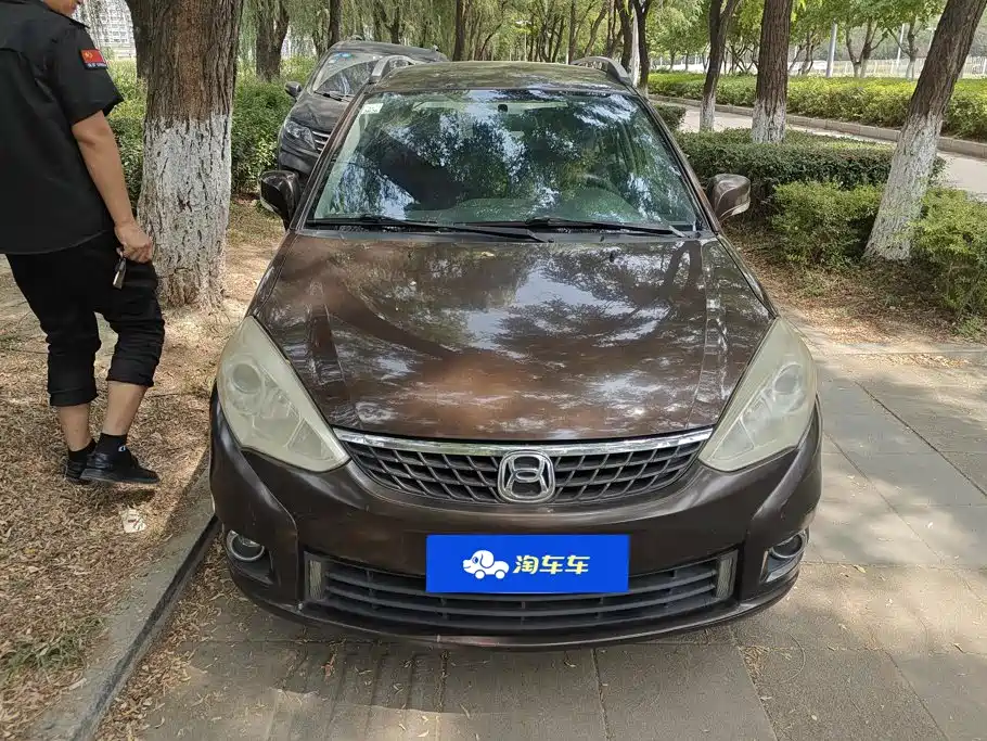 Suzuki Liana 2015 2013 Hatchback 1.4L Manual Luxury