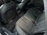Фото 12 - Audi A4L