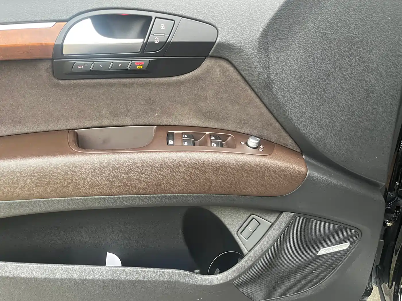 Audi Q7 2014 40 TFSI Off-road фото 12