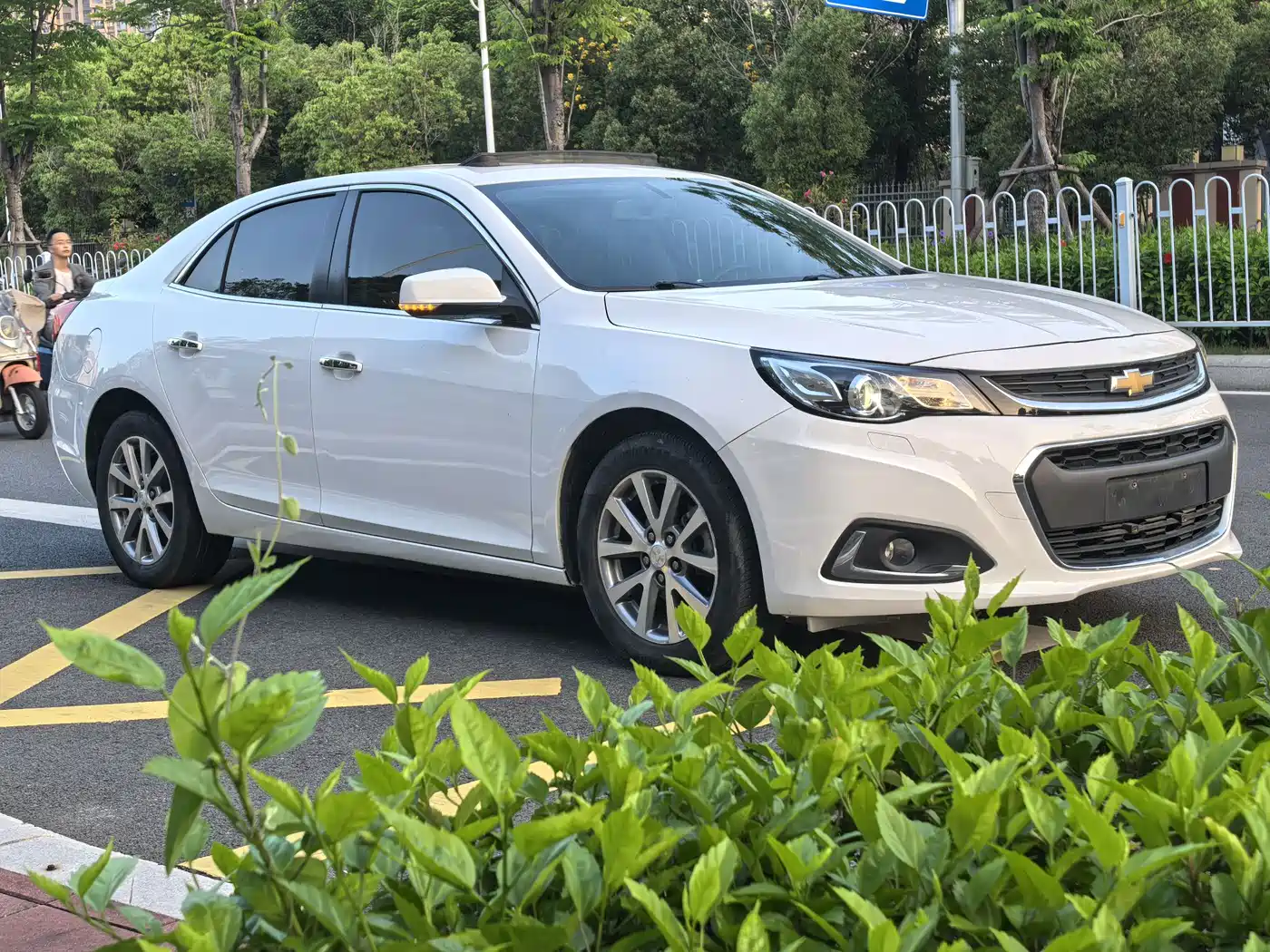 Chevrolet Malibu 2018 530T Automatic Luxury Edition фото 2