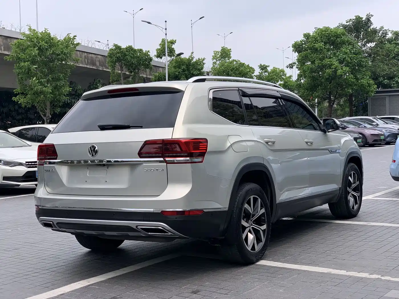 Volkswagen Teramont 2017 380TSI 4WD Luxury Edition фото 3